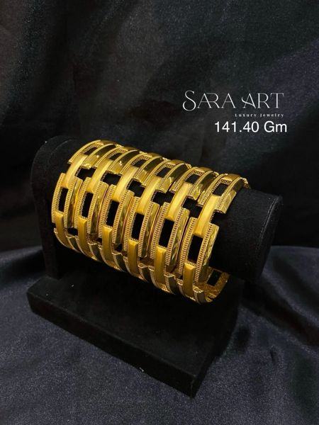 Manchette MN-002: gold bangle set, 141.40 g, SARA ART Dubai
