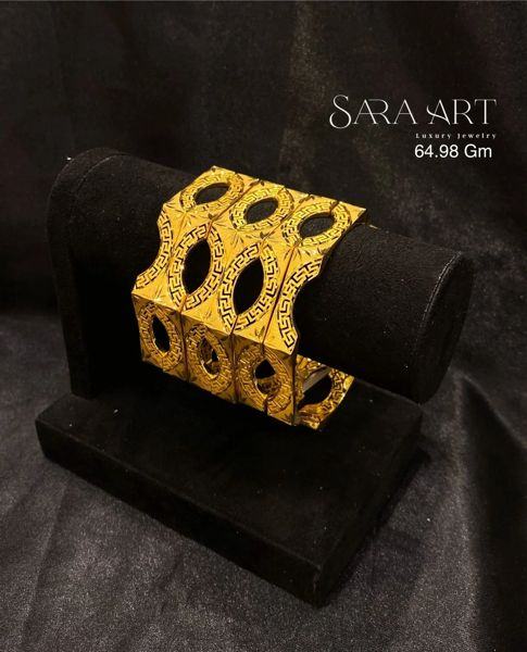 Manchette MN-028: gold bangle set, 64.98 g, SARA ART Dubai