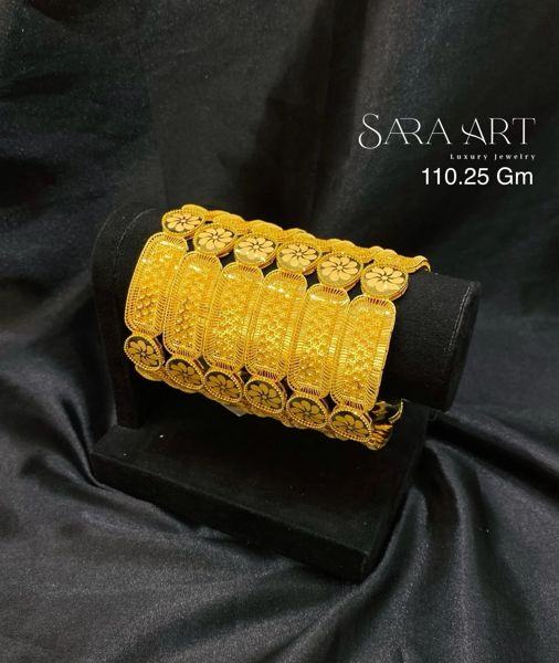Manchette MN-049: gold bangle set, 110.25 g, SARA ART Dubai