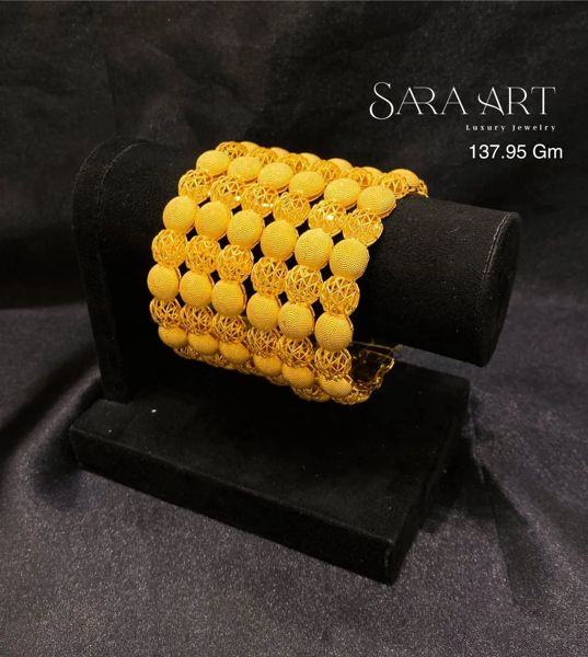 Manchette MN-056: gold bangle set, 137.95 g, SARA ART Dubai